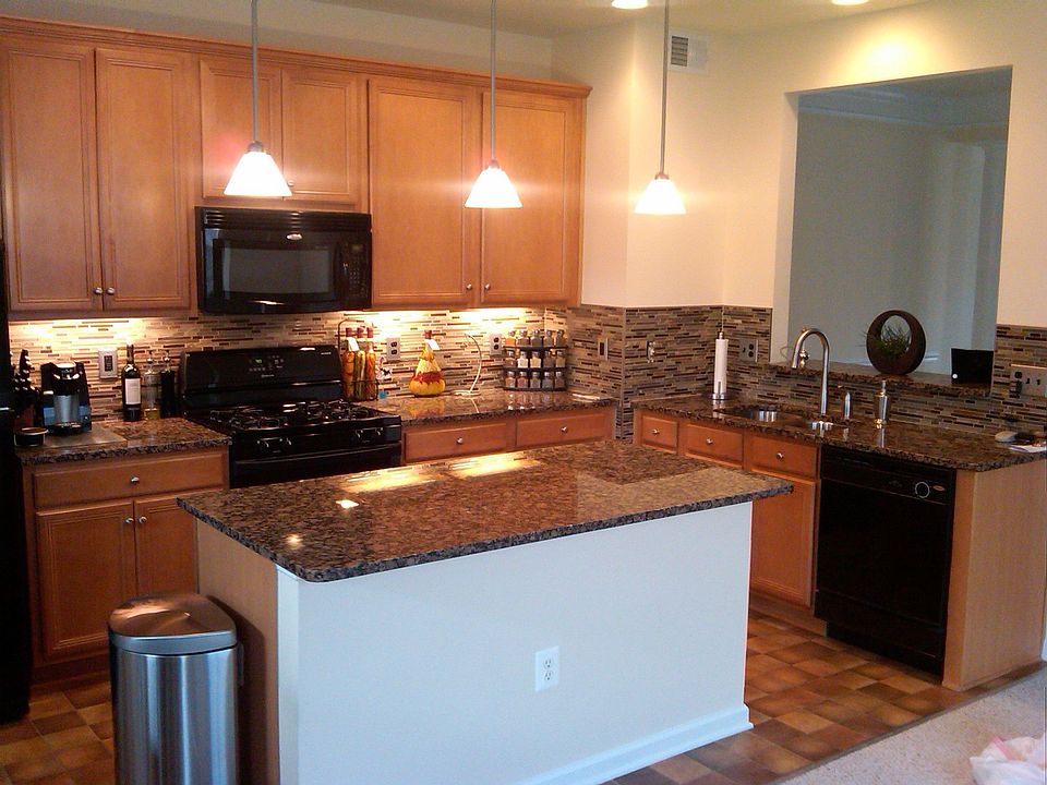 1st image of 17620 Harpers Ferry Dr