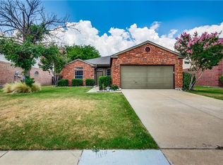 2025 Apple Dr, Little Elm, TX 75068