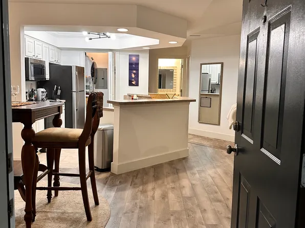 380 Marshland Rd APT C32, Hilton Head Island, SC 29926