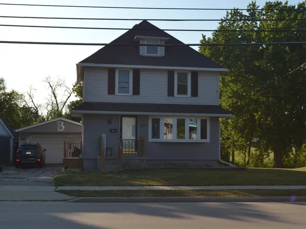 336 Fond Du Lac St, Waupun, WI 53963