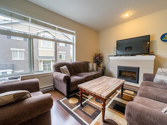 5th image of 14377 60th Ave #11
