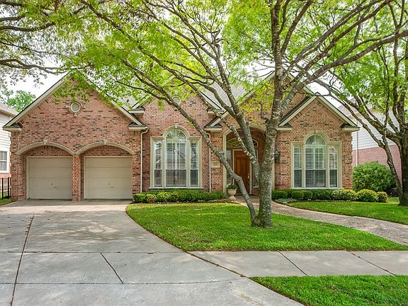 4th image of 221 Adonis Cir