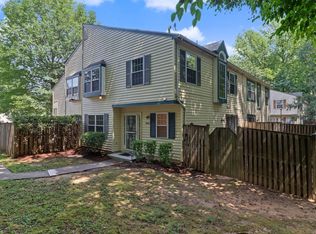 10411 Campus Way S, Upper Marlboro, MD 20774