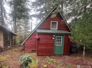 41 N Diamondhead Drive, Lilliwaup, WA 98555