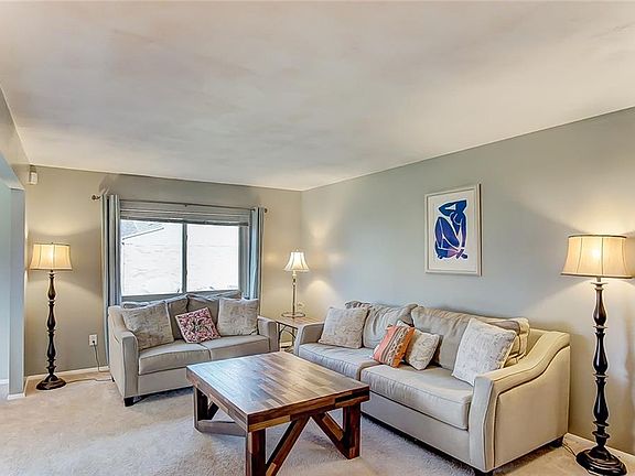 5th image of 3073 Jade Ct