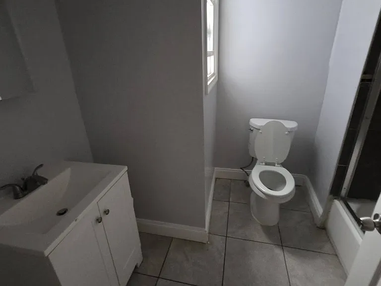 736 S 12th St #2A — Photo 2