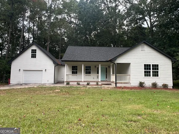 592 Lacebark Dr, Macon, GA 31220