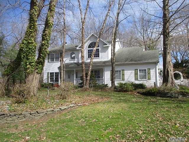 1st image of 6 Moss Creek Ln
