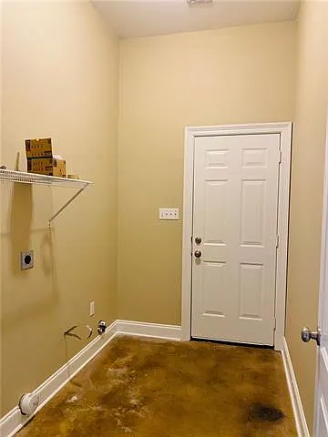 113 Aurora Blvd — Photo 29