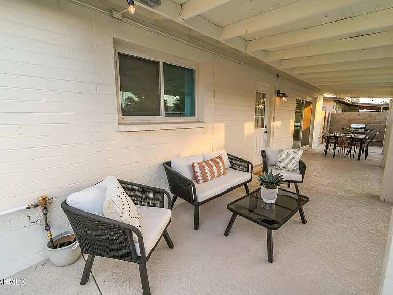 1224 E Alameda Dr — Photo 15