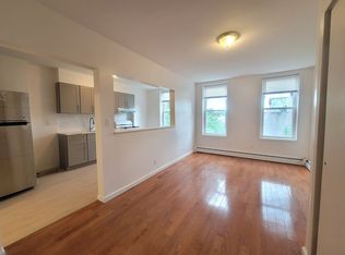 219 Church Ave #3B, Brooklyn, NY 11218