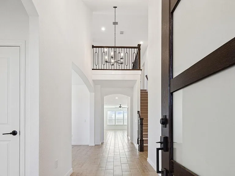 9438 Boulder Point Rd — Photo 2