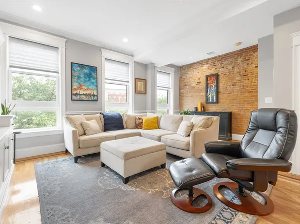 31 Essex St #2, Charlestown, MA 02129