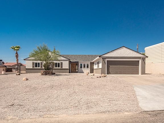 3rd image of 3347 Thunderbird Dr