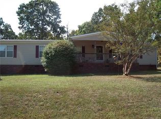 1023 Wildflower Ln, Salisbury, NC 28147