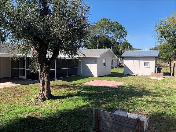 4th image of 5011 Gilbert Ave