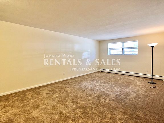 5th image of 804 Centre St APT 5
