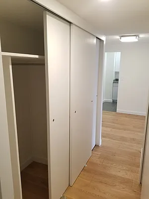 Rented by Manhattan Apartment Organization | media 148