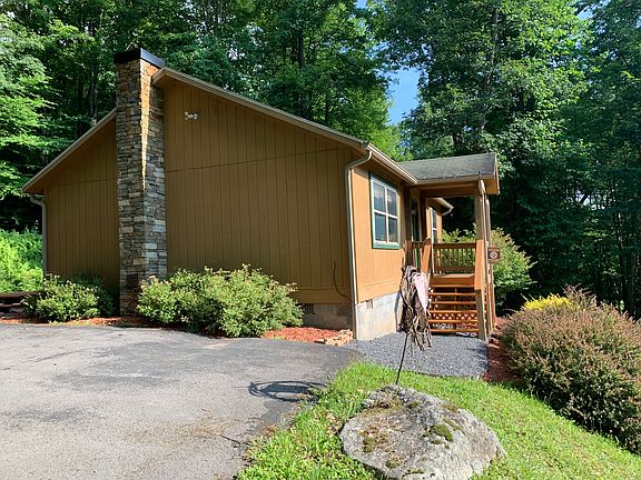 2nd image of 1275 Foster Rd