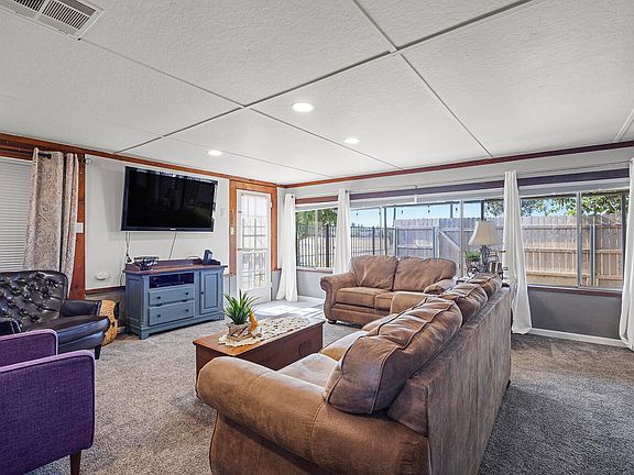 5th image of 1240 E K Avenue