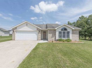 802 Thresher Run, Churubusco, IN 46723