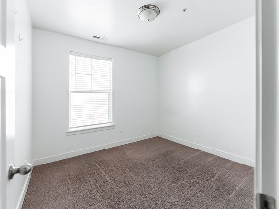 5th image of 503 N 360 W #503