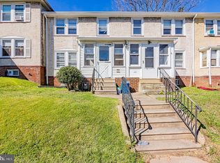 914 Macadam St, Chester, PA 19013
