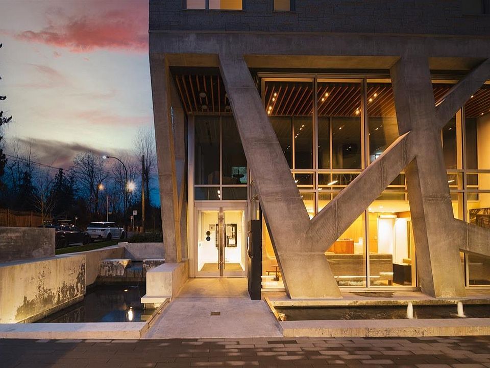 1st image of 7428 Alberta St #206