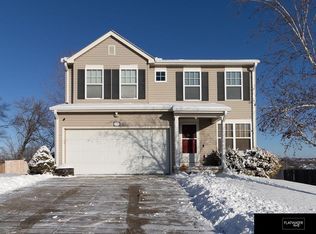 16140 Redwood St, Omaha, NE 68136