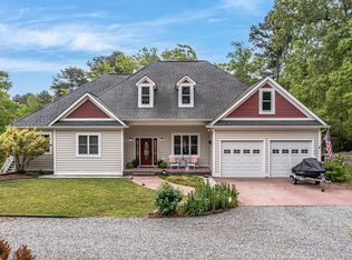 728 Lonesome Pine Trl, Lancaster, VA 22503