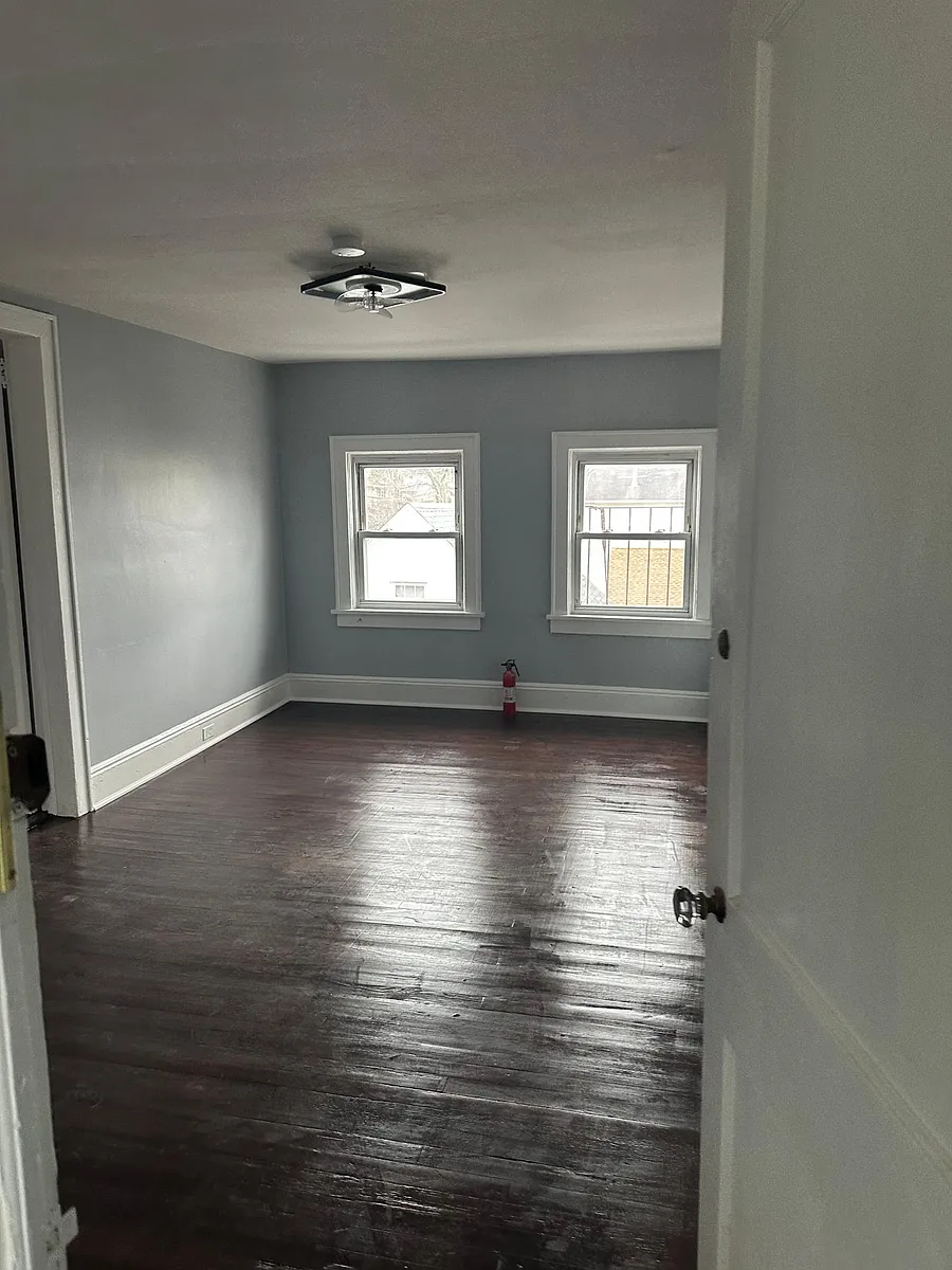 Building Photo - 56 Dobbs Ferry Rd #3
