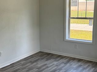 402 W 4th Ave #B, Cordele, GA 31015
