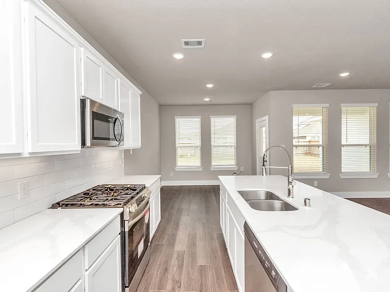 10618 Cascade Creek Dr — Photo 20