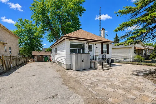 46 Glen Cameron Rd #A Photo 1