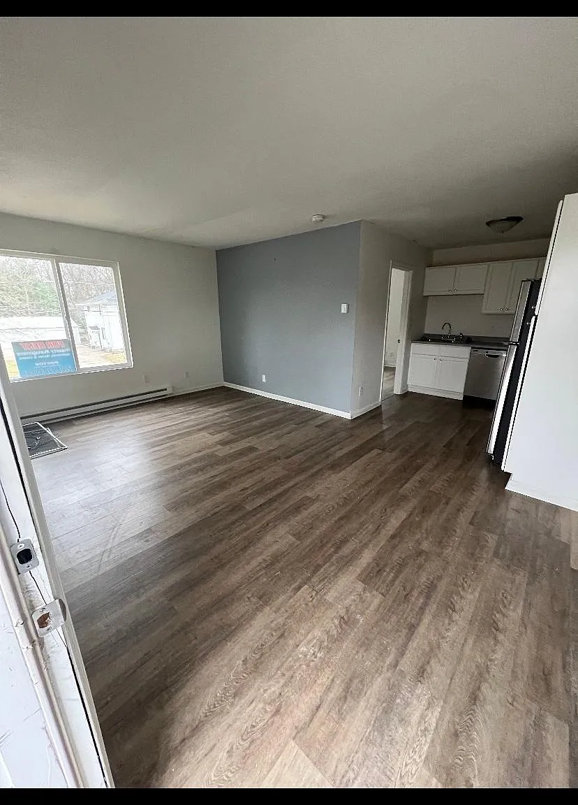 222 Market St — Photo 4