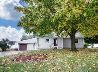 507 E Main St, Mentone, IN 46539