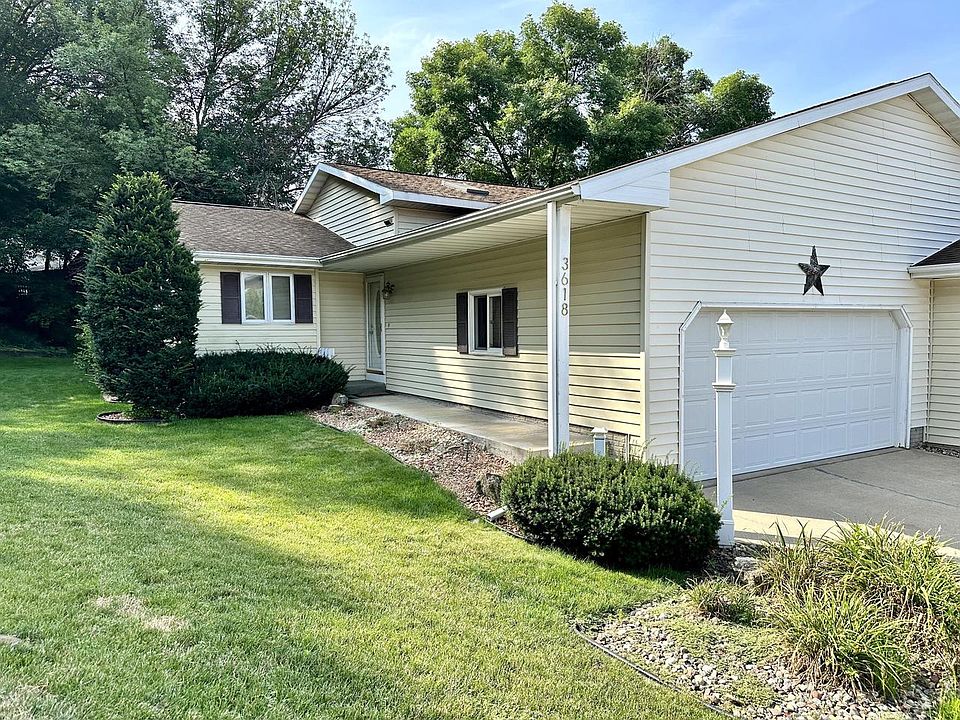 1st image of 3618 Parkwood PLACE