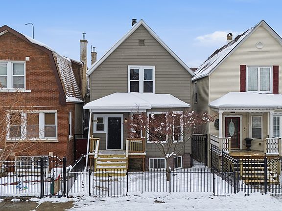 2nd image of 3143 N Sawyer Ave