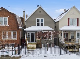 3143 N Sawyer Ave, Chicago, IL 60618