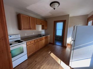 583 Arlington St #2, Dubuque, IA 52001