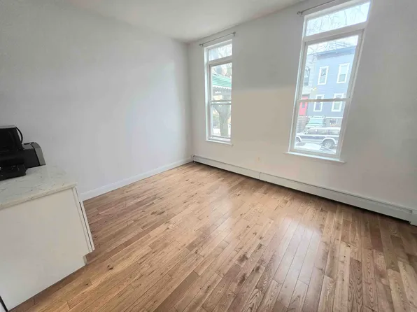 85 Weirfield St #1, Brooklyn, NY 11221