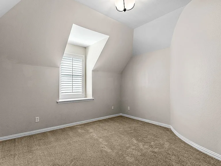 4542 Carraway Dr — Photo 43