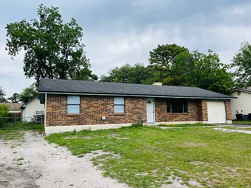 1502 Pawnee St Photo 1
