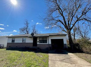 830 E 52nd Pl N, Tulsa, OK 74126