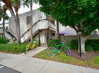 102 Pinehurst Dr, Bradenton, FL 34210