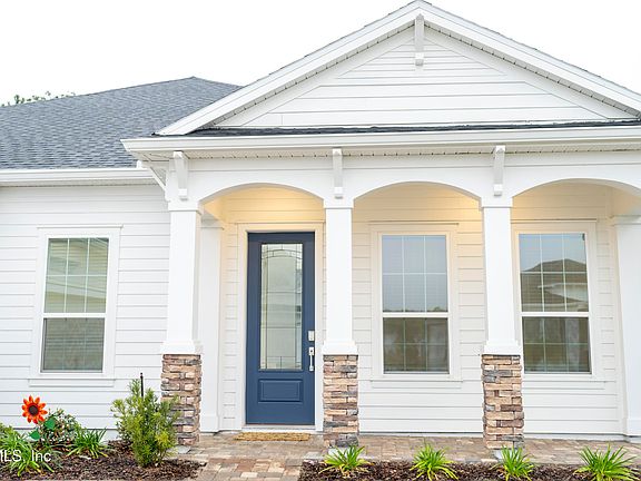 2nd image of 647 OAKLAWN Court