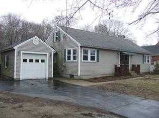 372 New London Tpke, Norwich, CT 06360