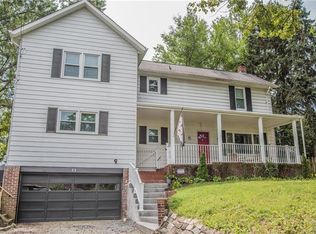 55 Ridgeland Dr, Pittsburgh, PA 15238