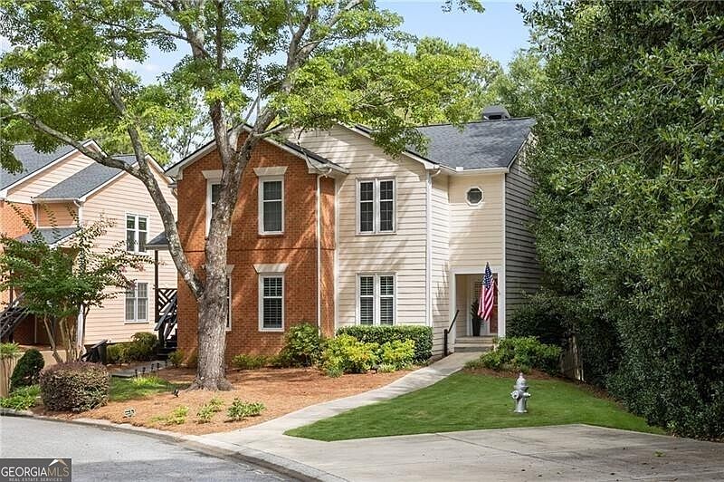 1st image of 6502 Deerings Ln