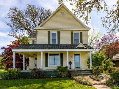 1048 Nichols Dr Drive, West Plains, MO, 65775